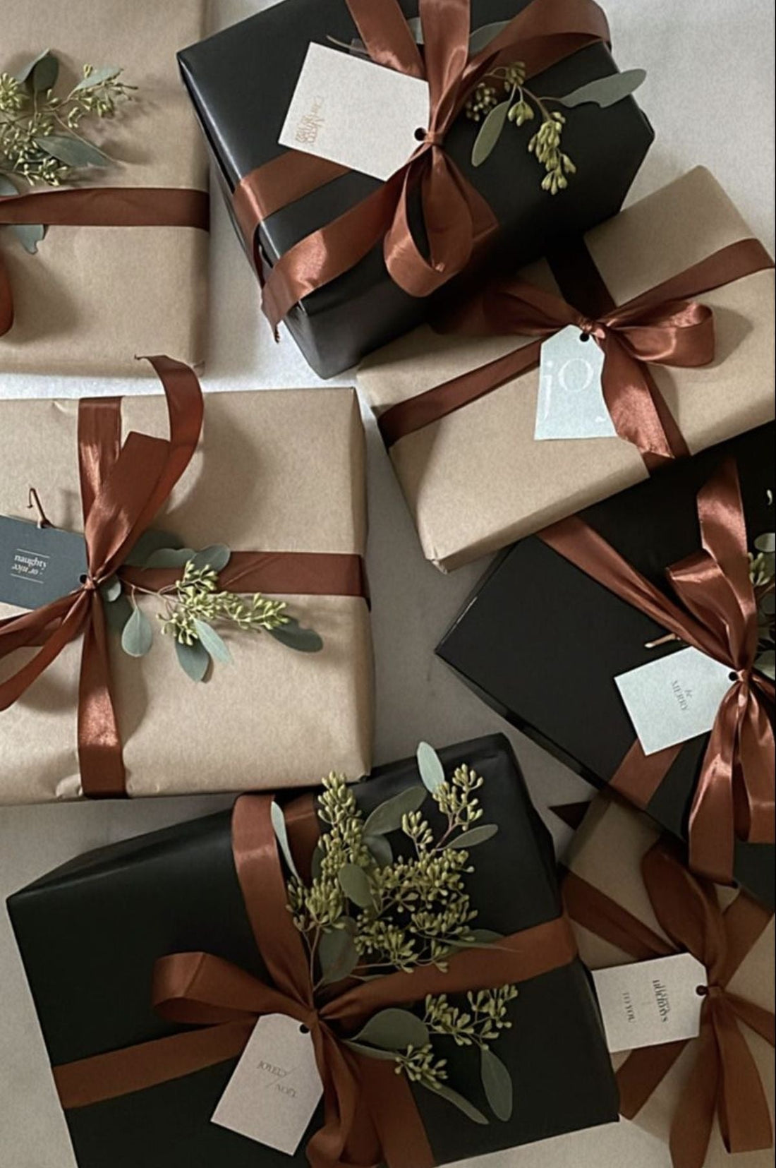 Sensible Gifts for Your Family During the Holidays: A Guide to Thoughtful Gifting